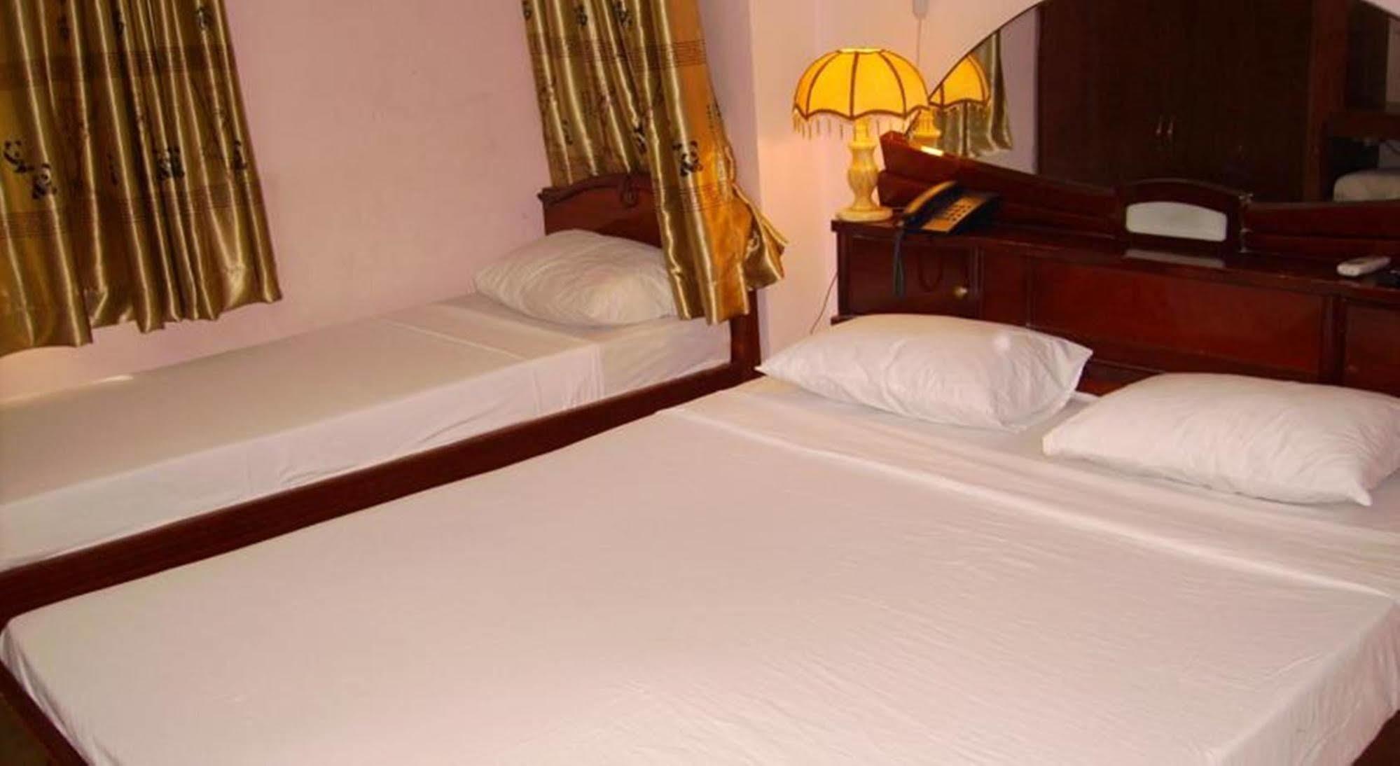 Ha Vy Hotel Ho Şi Min Dış mekan fotoğraf